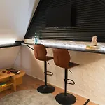 شقة Modern 2 Private Bedrooms In The Heart Of *