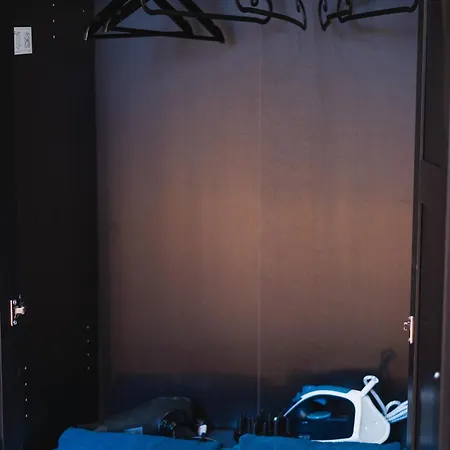 Modern 2 Private Bedrooms In The Heart Of Apartamento