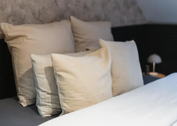 Modern 2 Private Bedrooms In The Heart Of * Gante