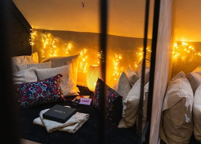 Modern 2 Private Bedrooms In The Heart Of * Gent