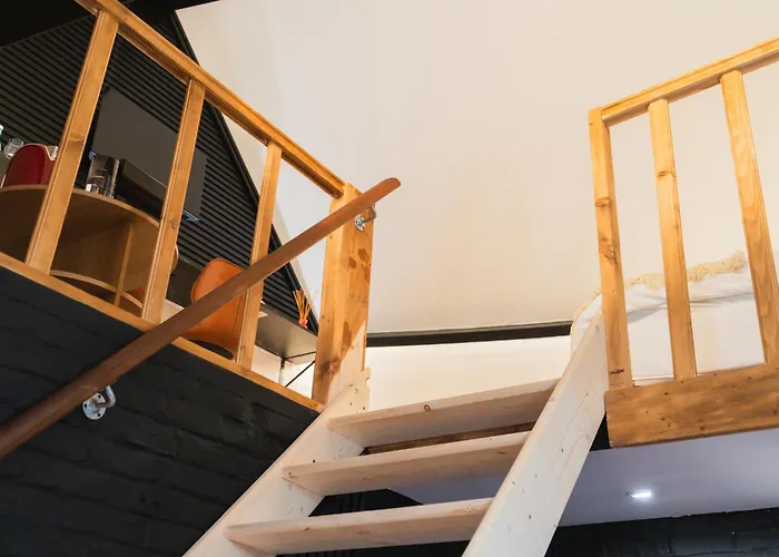 Apartment Modern 2 Private Bedrooms In The Heart Of *