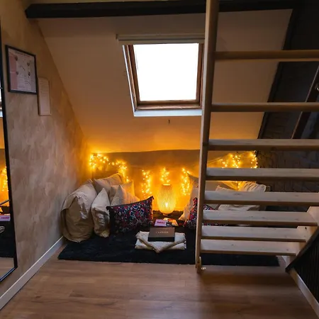 アパート Modern 2 Private Bedrooms In The Heart Of ヘント